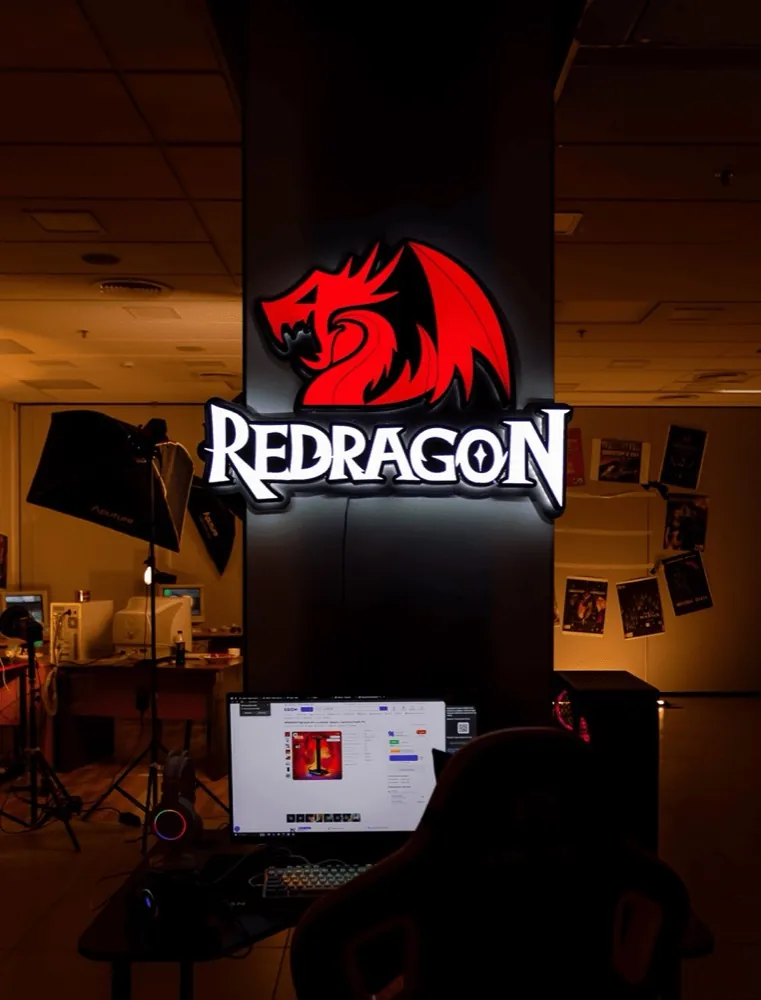 A gaming club with Redragon peripherals, photo 6